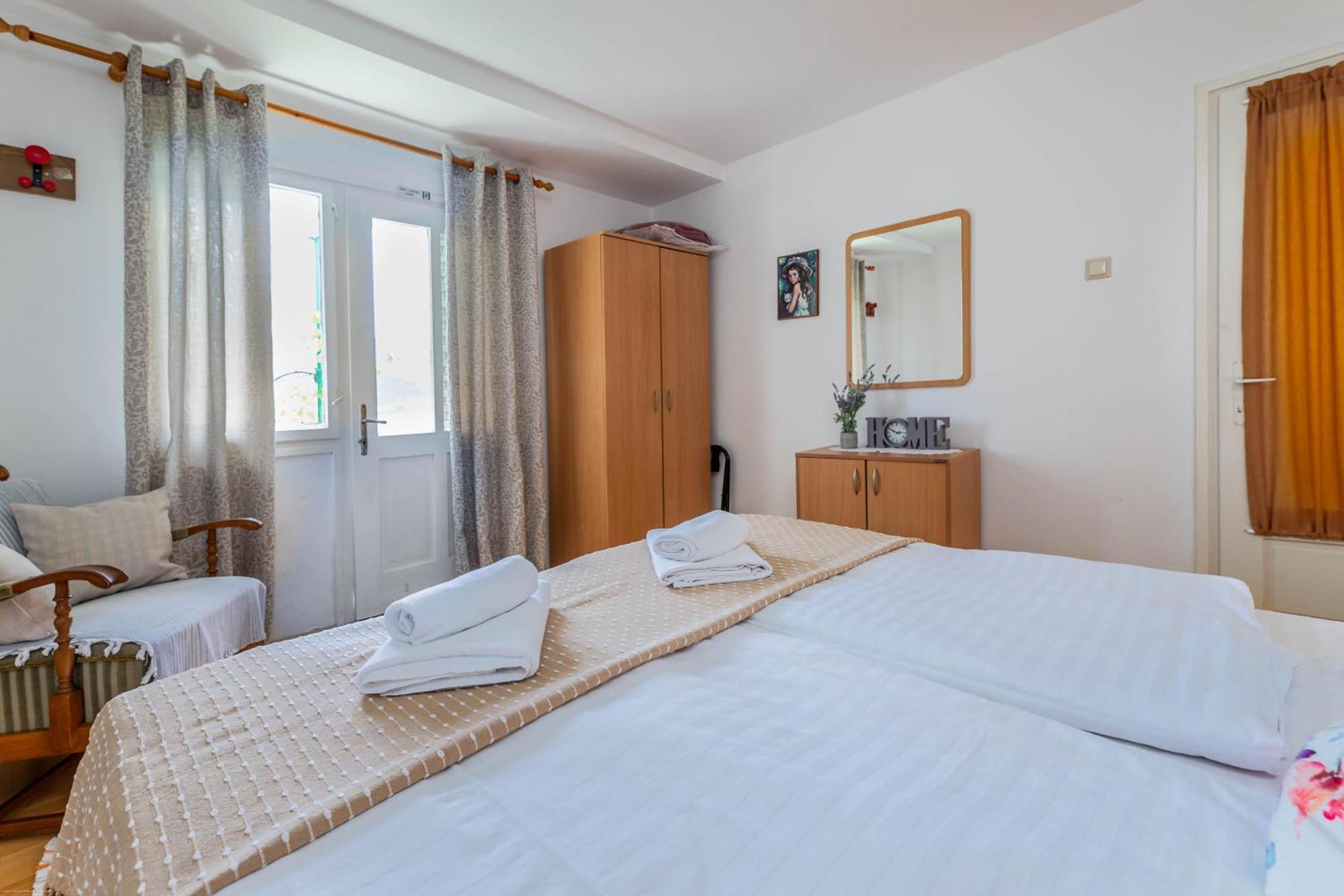 Apartments Katarina باشْكا المظهر الخارجي الصورة